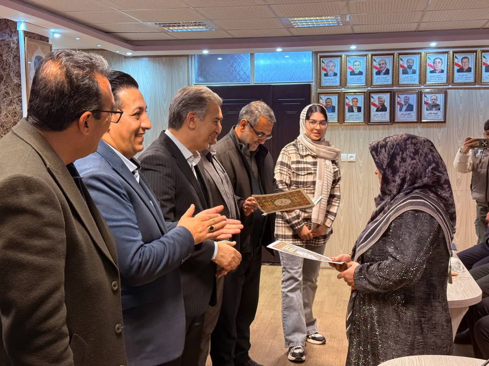 حضور فرماندار شهرستان سلماس به همراه رییس دادگستری و دادستان عمومی و انقلاب در صحن شورای اسلامی