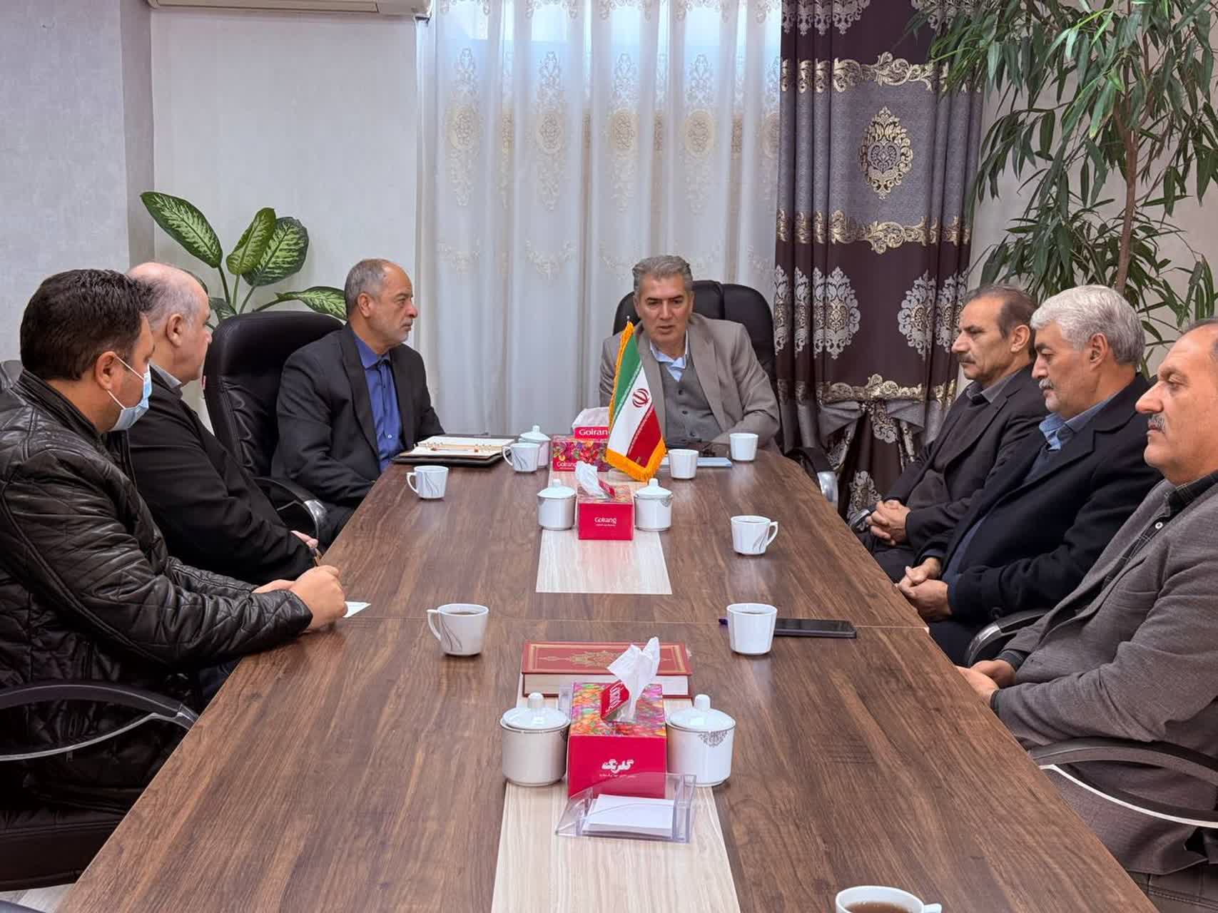 جلسه هماهنگی اعضای هیئت نظارت بر انتخابات هفتمین دوره شوراهای اسلامی شهر سلماس به ریاست فرماندار شهرستان سلماس و با حضور نماینده مردم شریف سلماس در مجلس شورای اسلامی برگزار شد.