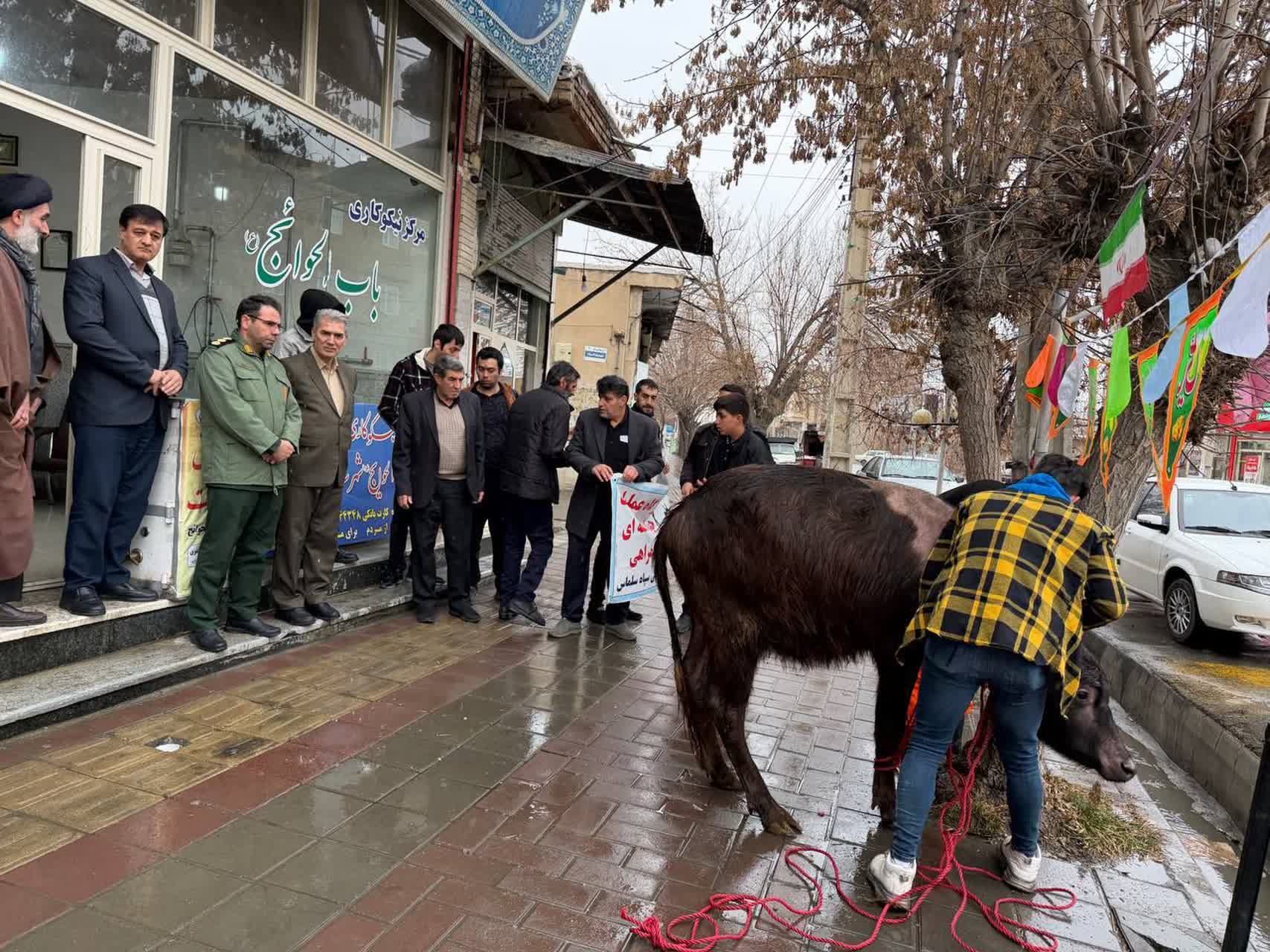 🇮🇷چهل و هفتمین فجر پیروزی🇮🇷   ذبح قربانی به نیت فرج در مساجد شهرستان سلماس