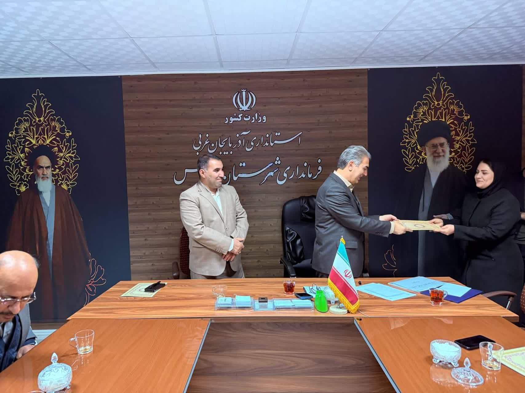 جلسه هیئت اجرایی انتخابات شوراهای اسلامی شهر و روستا به ریاست علائی، فرماندار و رئیس حوزه انتخابیه شهرستان سلماس برگزار شد.