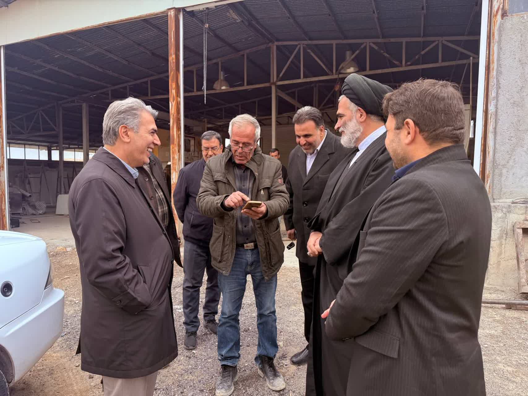 #حمایت_از_تولید بازدید فرماندار سلماس به همراه امام جمعه و اعضای کارگروه رفع موانع تولید از معدن سنگ مرمر روستای آجواج انجام شد