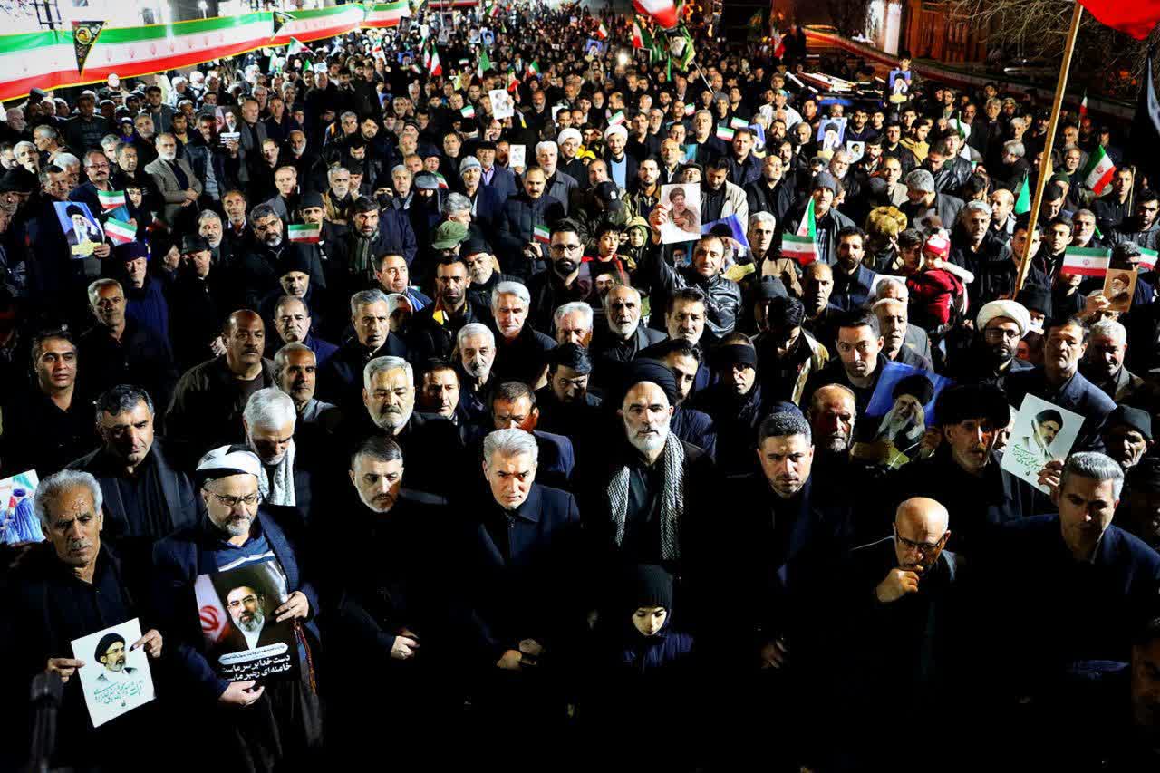 🇮🇷شب‌های تاریخی انقلاب اسلامی ایران در شهرستان سلماس با سخنرانی فرماندار