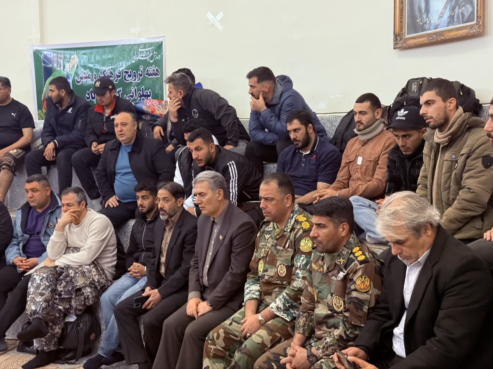 حضور فرماندار سلماس در مراسم افتتاحیه مسابقات زورخانه‌ای