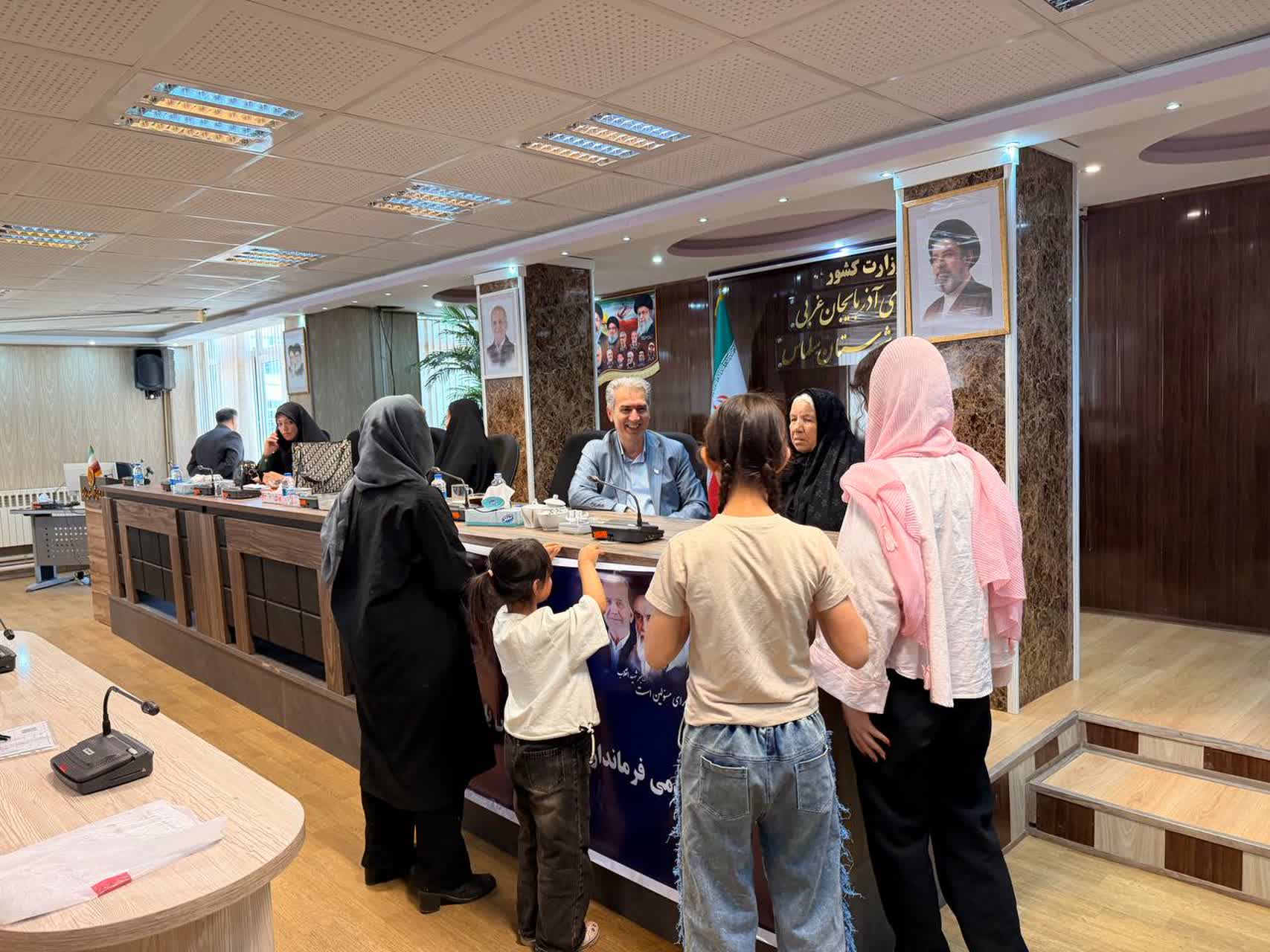 میز ارتباطات مردمی فرمانداری شهرستان سلماس