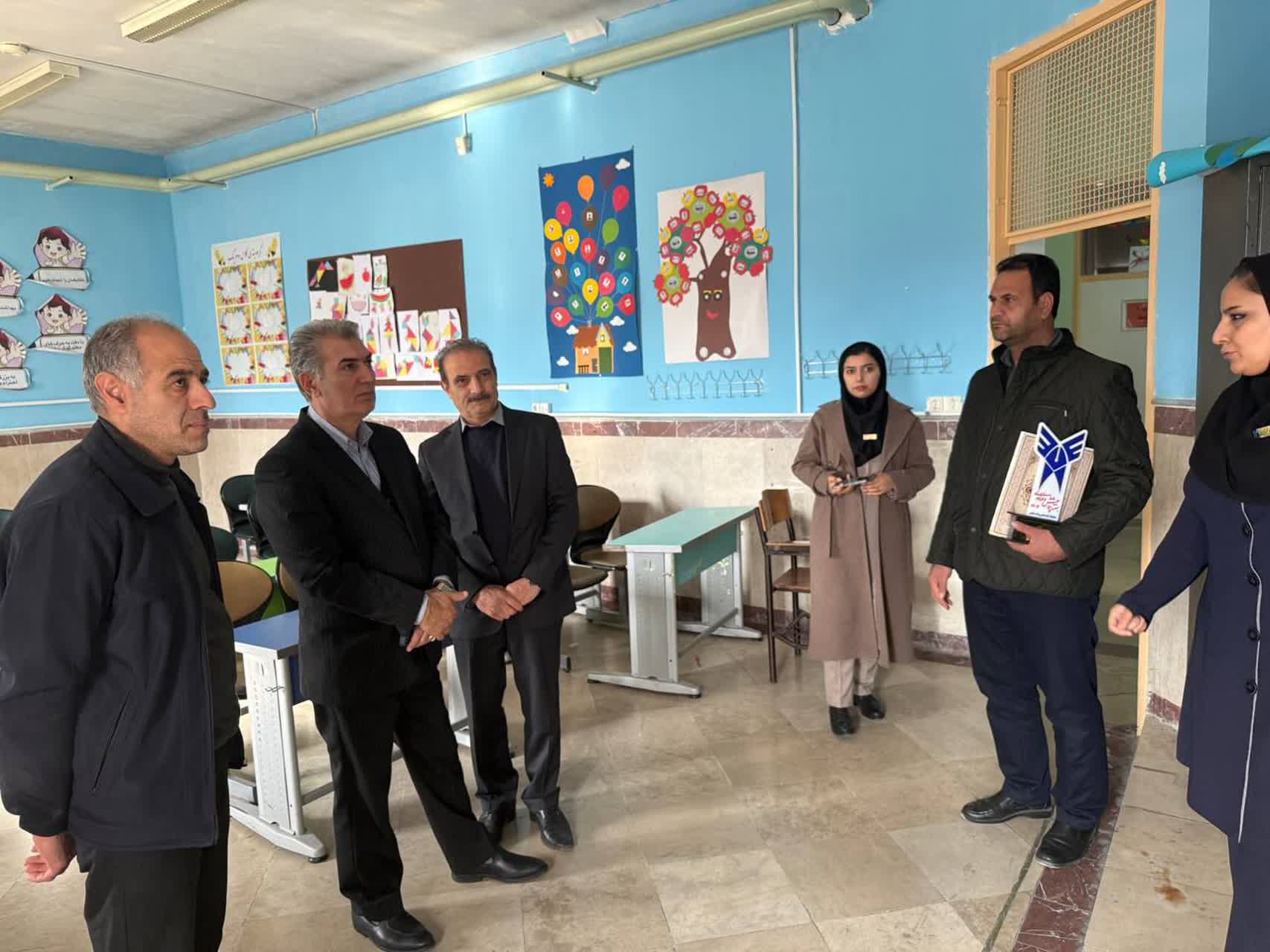 بازدید فرماندار شهرستان سلماس از مدرسه سما دانشگاه آزاد اسلامی واحد سلماس