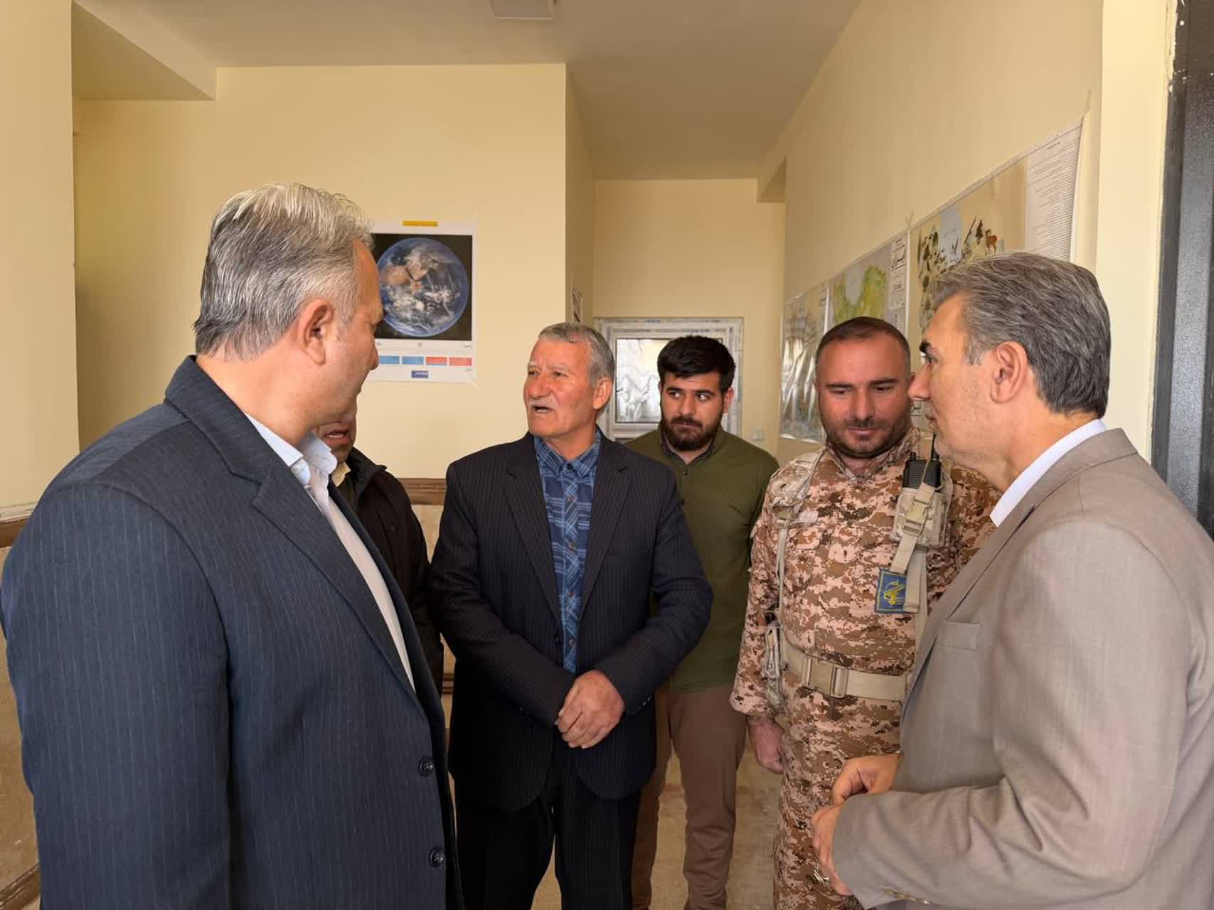 گذر از مسیرهای رودخانه‌ای برای شنیدن صدای روستا؛ حضور میدانی فرماندار سلماس در بخش کوهسار