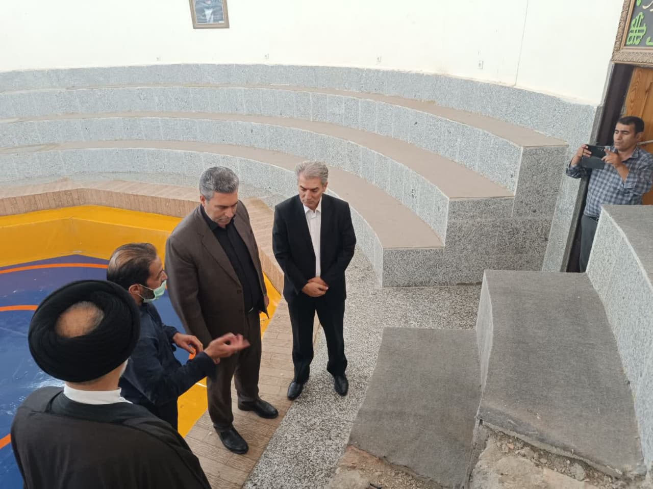 🇮🇷 امام جمعه و فرماندار سلماس از زورخانه پوریای ولی این شهرستان بازدید کردند.