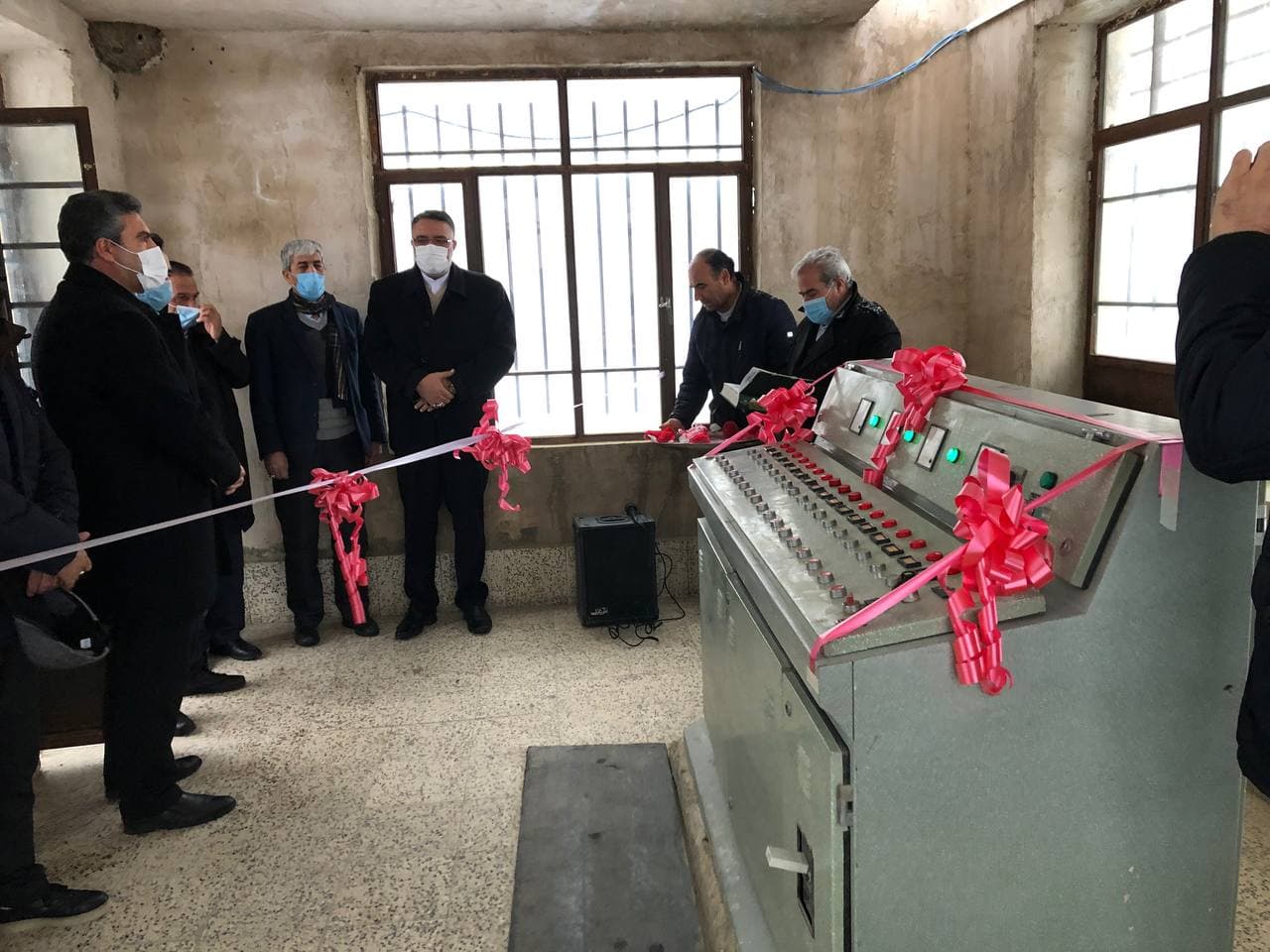 راه اندازی و بهره برداری از سنگ شکن کارخانه آسفالت شهرداری سلماس